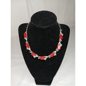 Red Thermoset Pear Flower Choker Necklace Silver Tone  Floral 17"